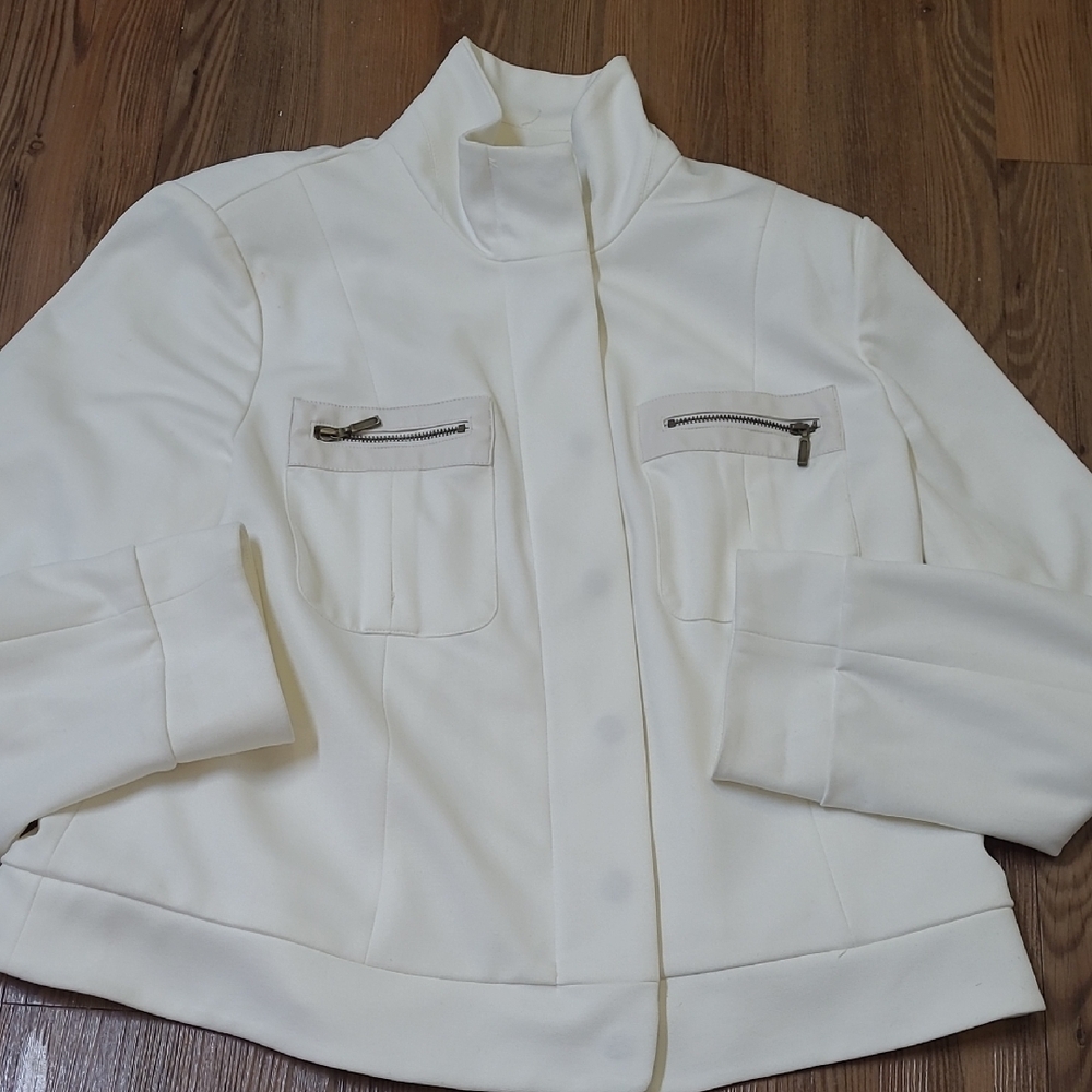 Chico's Cream Women's Blazer Jacket used exelente condition zise 2 for‎ women.